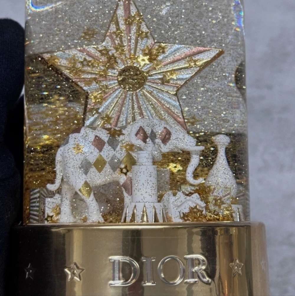 2025 Dior Festive Snow Globe with Gold and White Accents - Picture 3 of 9